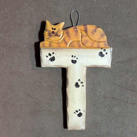 Decorative 'CATS' Wall Hanging - Picture 4 of 8